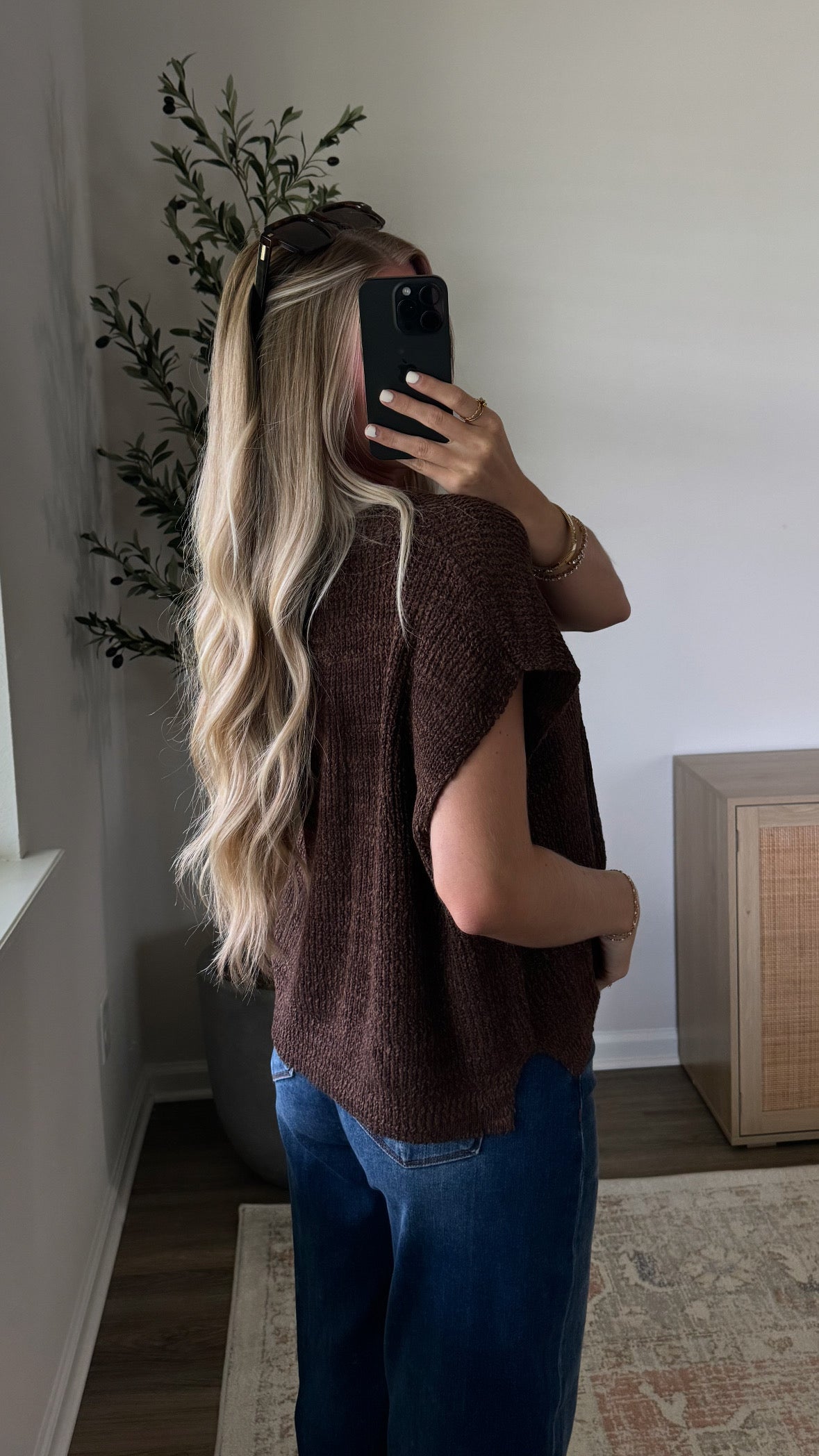 Sleeveless Popcorn Knit / Brown