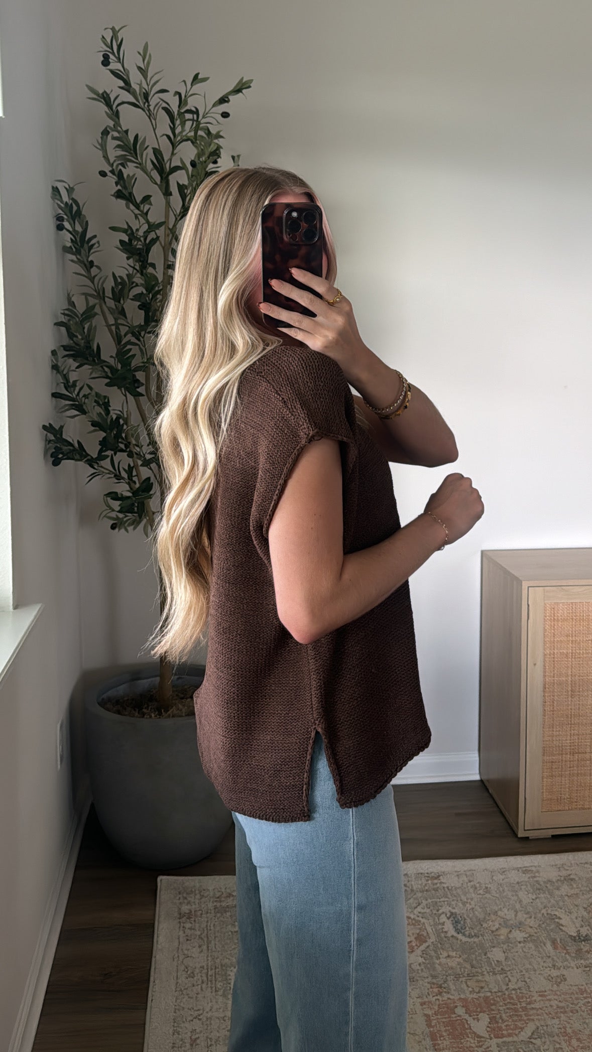 Brooke Sweater Vest / Brown