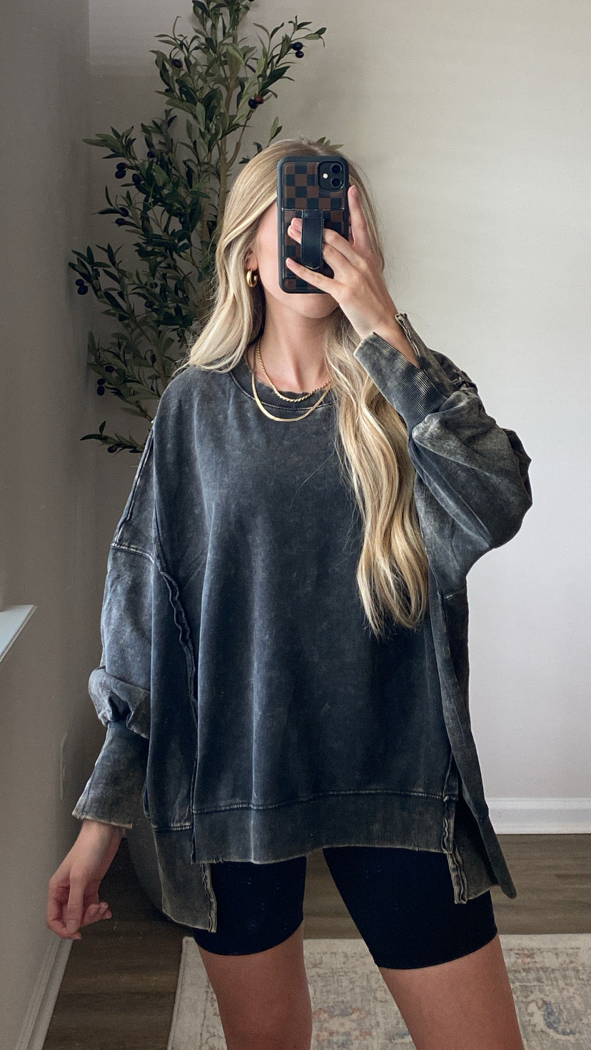 Free Spirit Pullover / Black