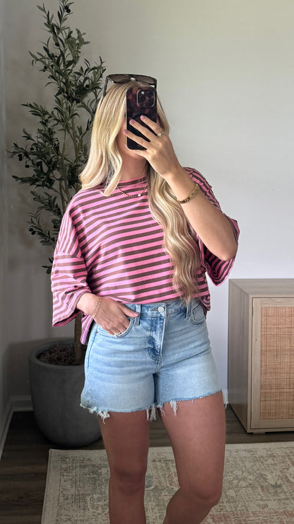 Classic Cutoff Denim Shorts / Lightwash
