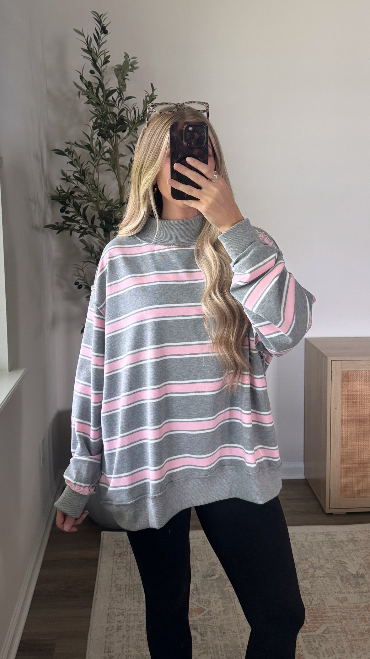 Mock Neck Sweatshirt / Pink Stripes