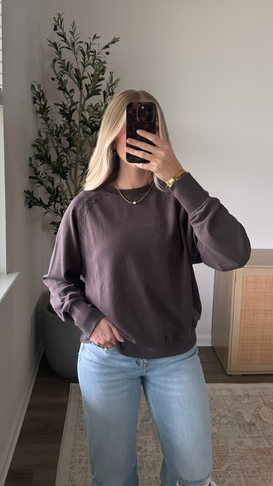 Maddie Lace Pullover / Dark Brown