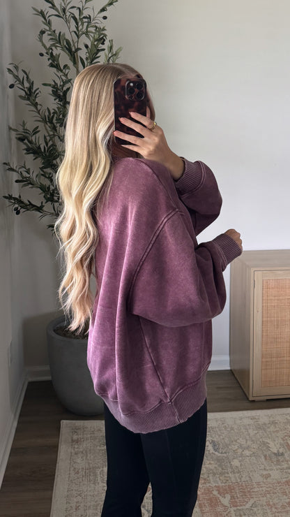 Cozy Fleece Pullover / Eggplant