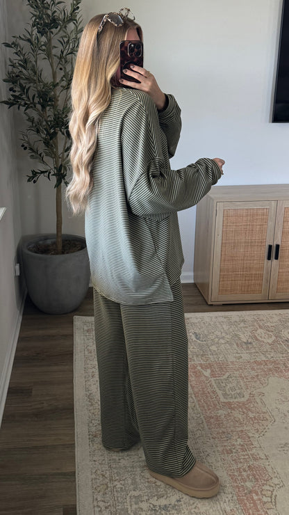 Lizzie Striped Set / Olive