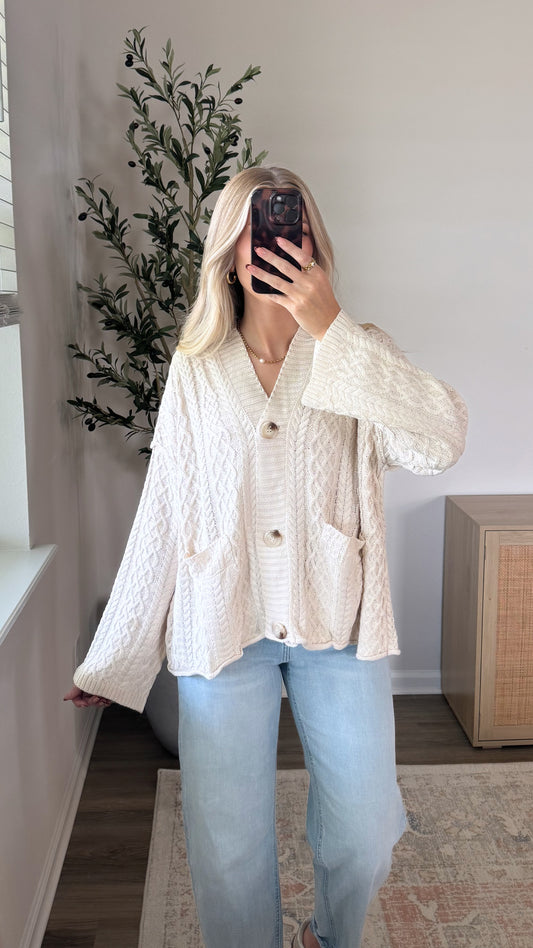 PREORDER (8/29) - Blakely Cable Knit Cardigan / Cream