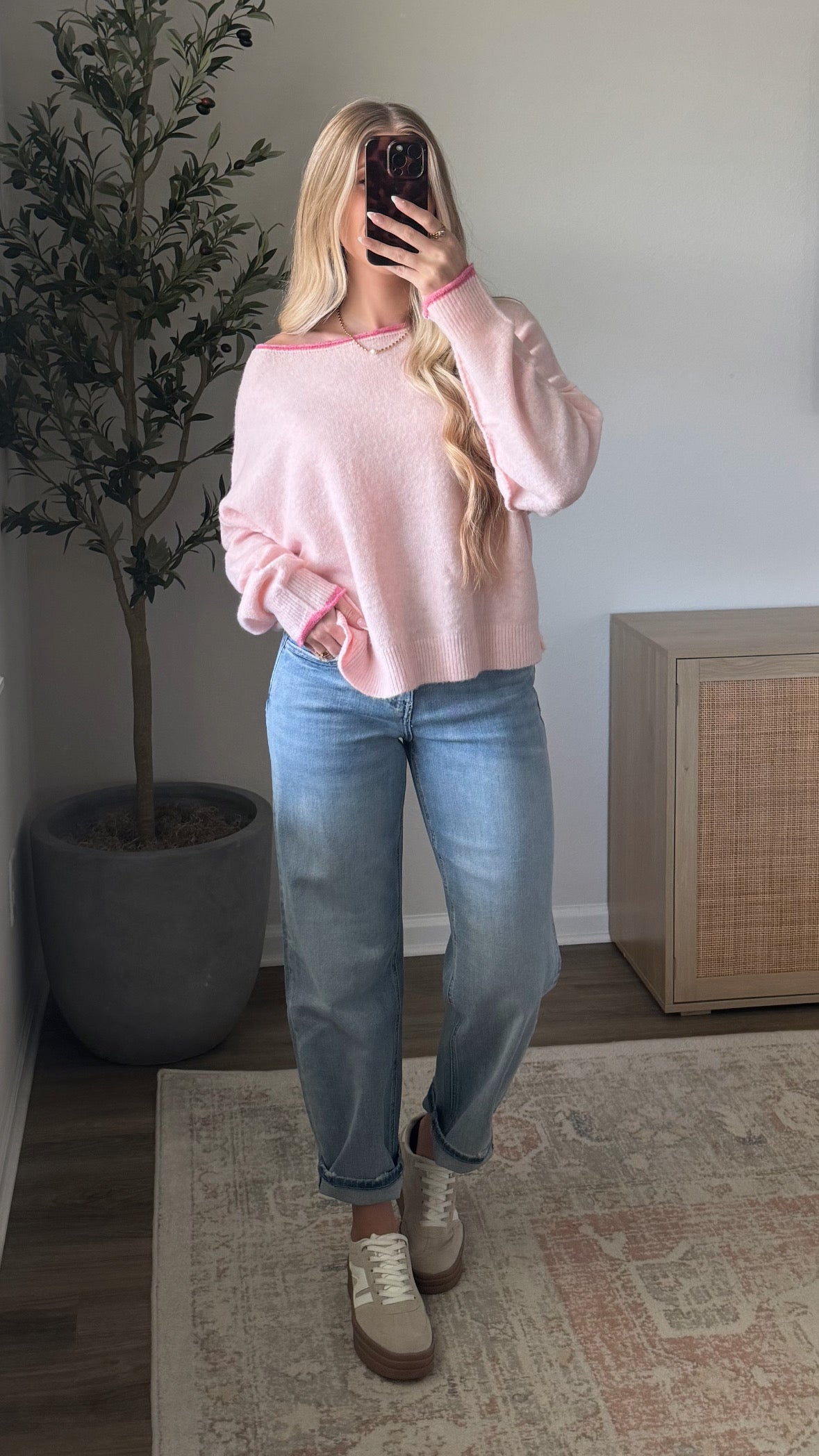 Contrast Boat Neck Sweater / Light Pink