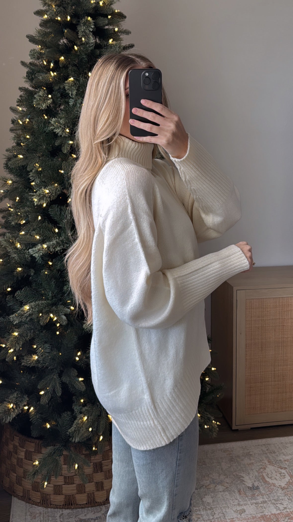 Lydia Turtleneck Sweater / Cream