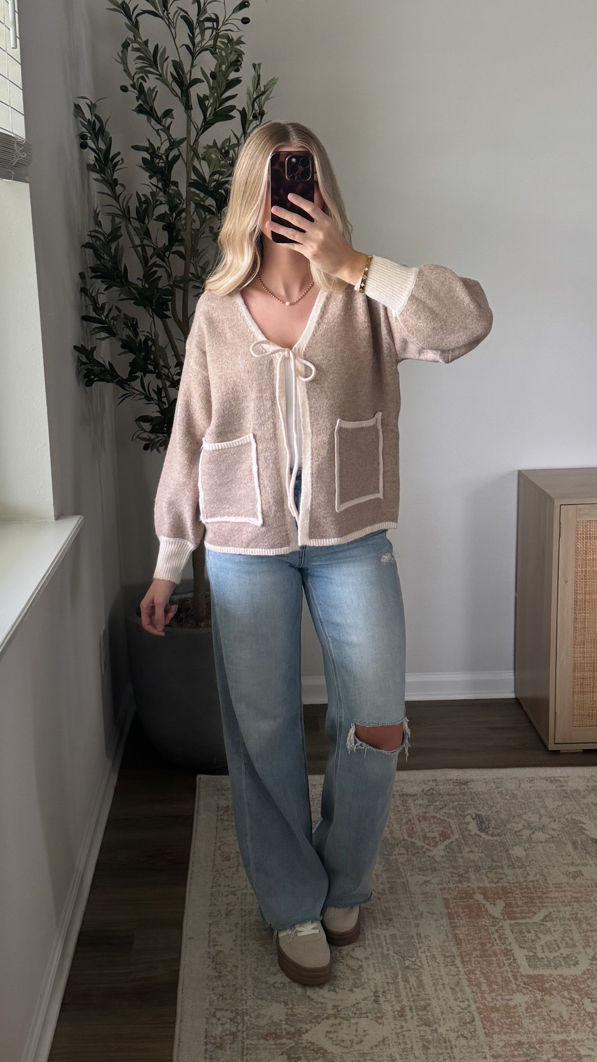 Contrast Front Tie Cardigan / Taupe