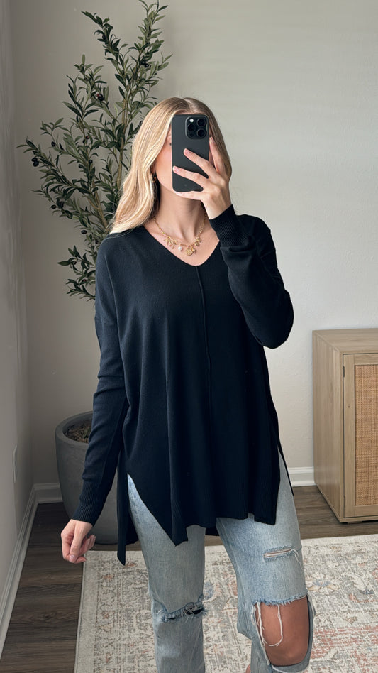 Brynn Sweater / Black