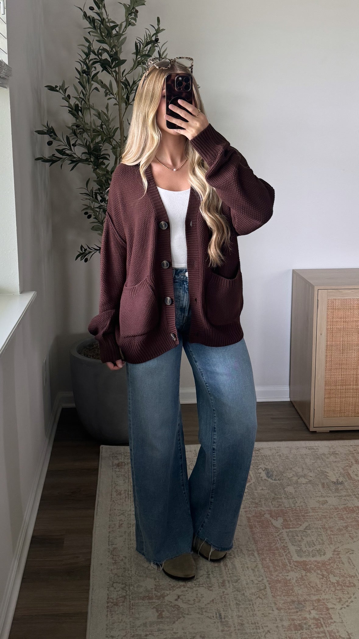 Skylar Waffle Cardigan / Dark Brown