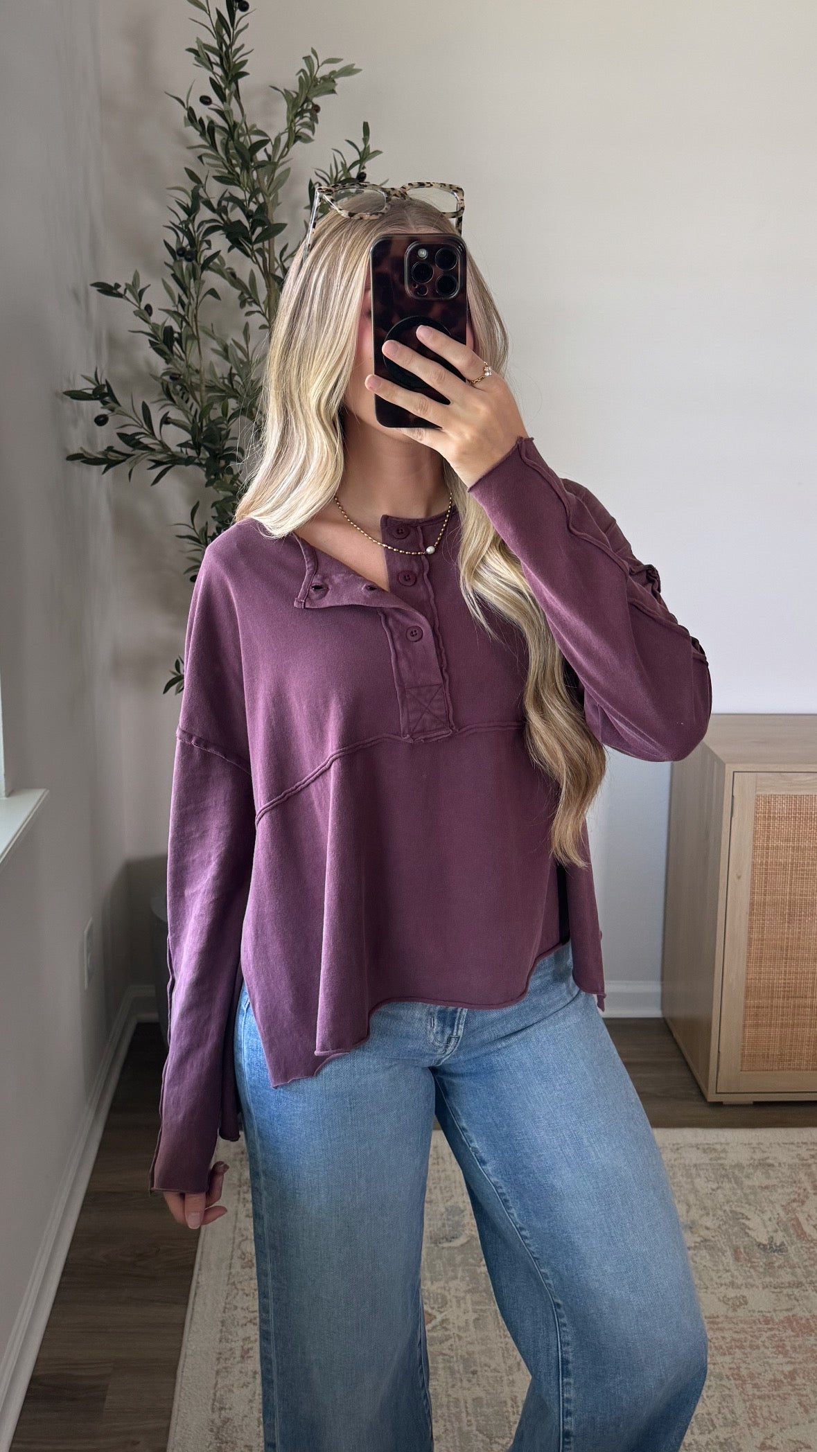Maya Cotton Henley / Dark Cherry