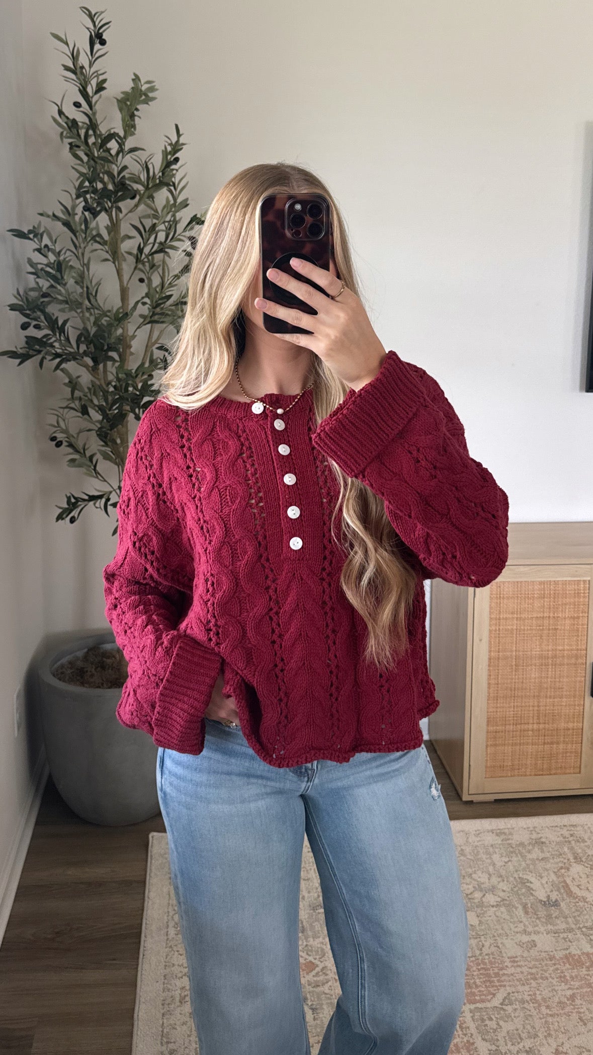 Laci Cable Knit Sweater / Burgundy