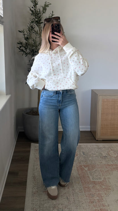 Ditsy Floral Hoodie / Pink