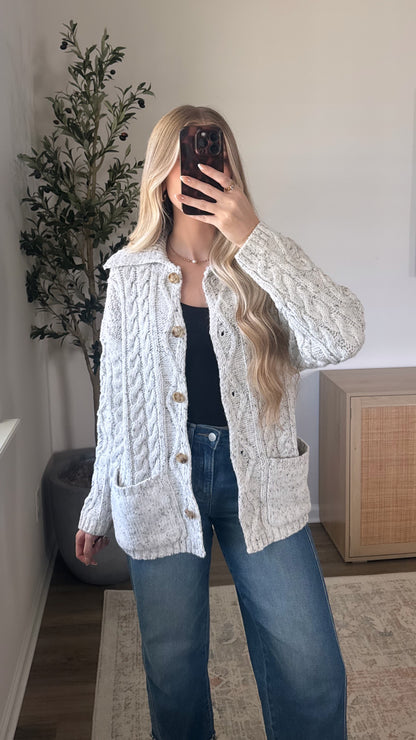 Chloe Cable Knit Cardigan / Heather Grey