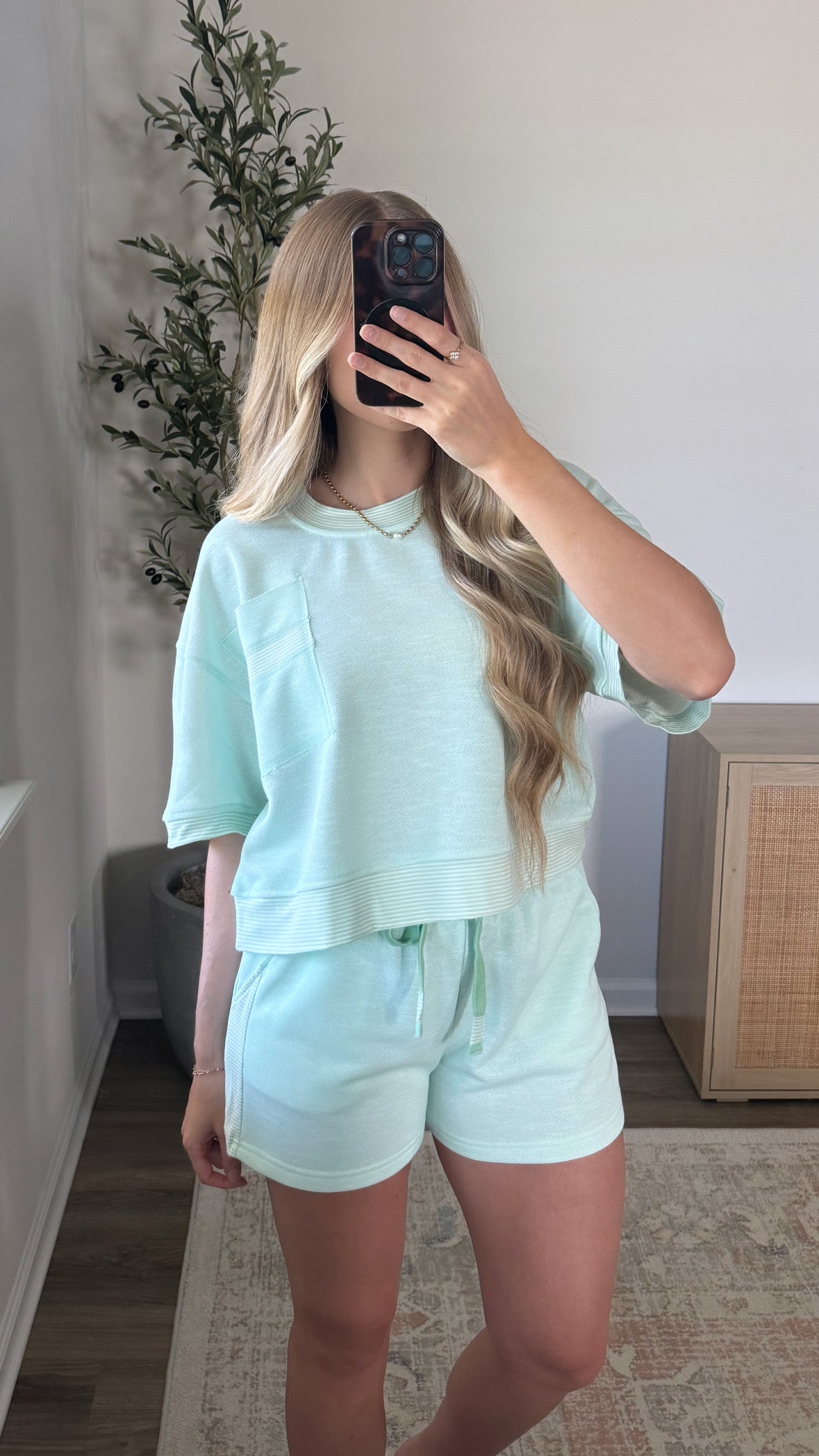 Sunday Stroll Shorts Set / Mint