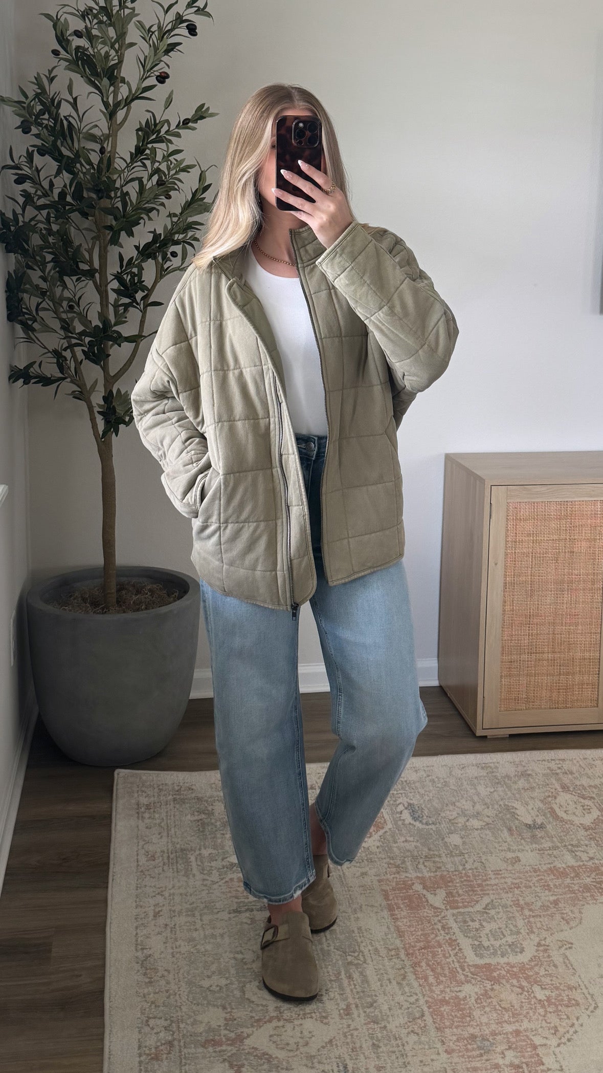 Oversized Quilted Jacket / Dusty Olive