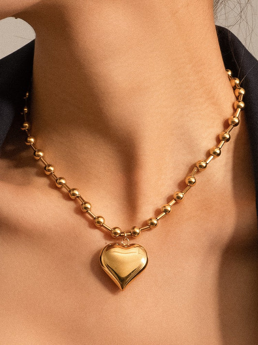 Statement Heart Necklace / Gold