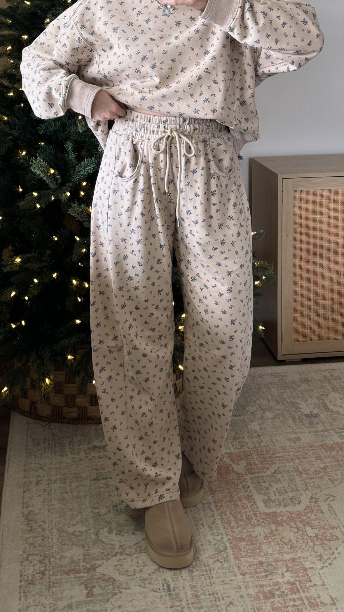 Floral Dreams Barrel Sweats / Beige
