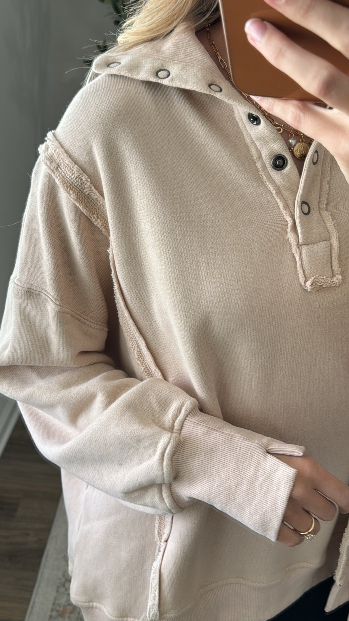 Henley Pullover / Biscotti