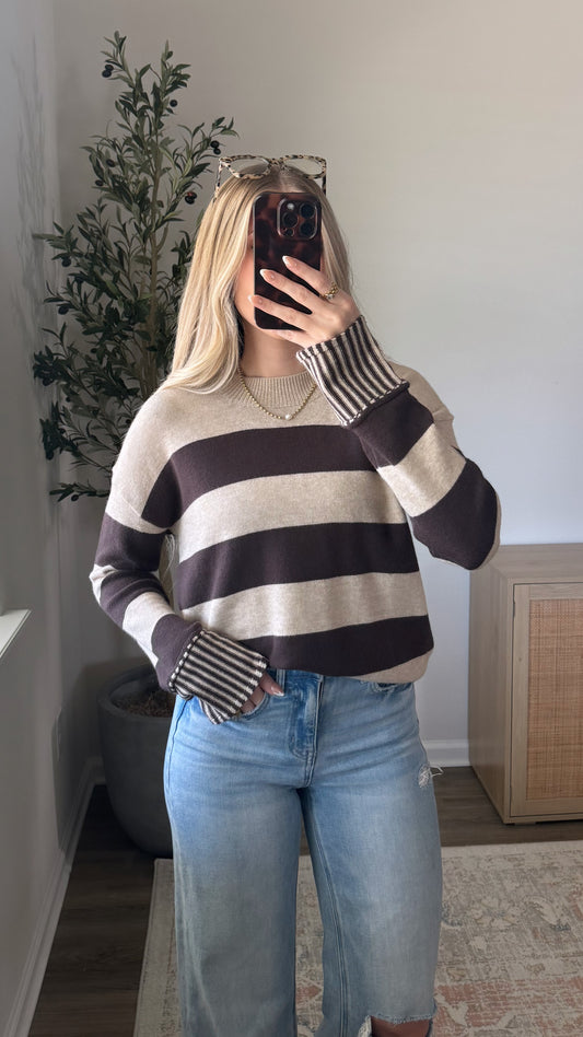 Mixed Emotions Sweater / Brown