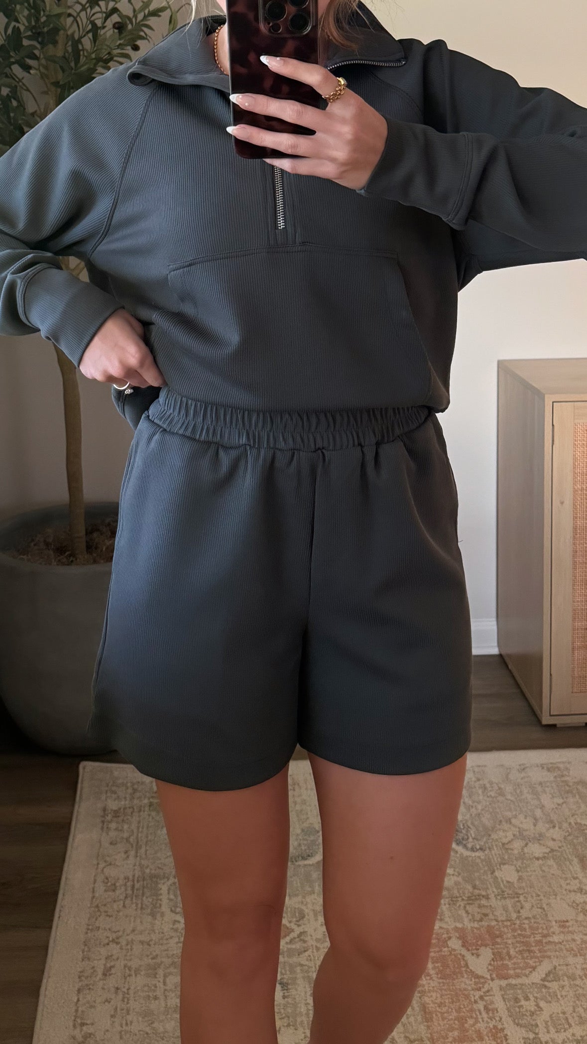 Ribbed Active Mid Length Short / Slate Grey