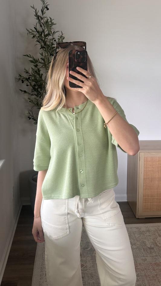 Textured Button Down Cardigan / Green