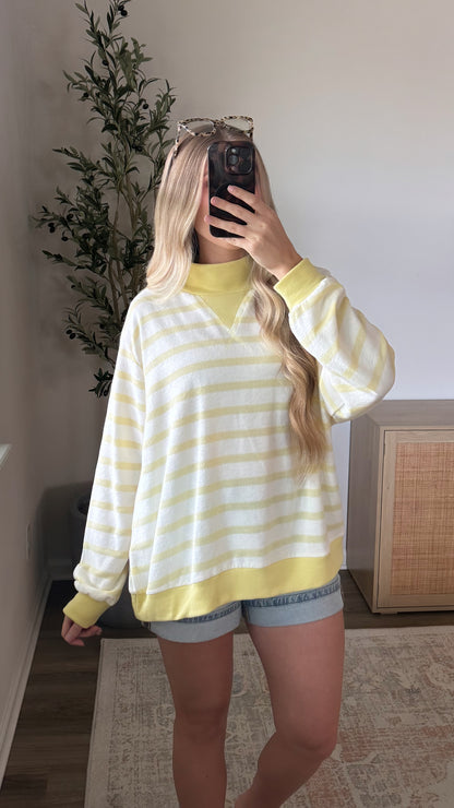 Striped Mock Neck Sweatshirt / Yellow