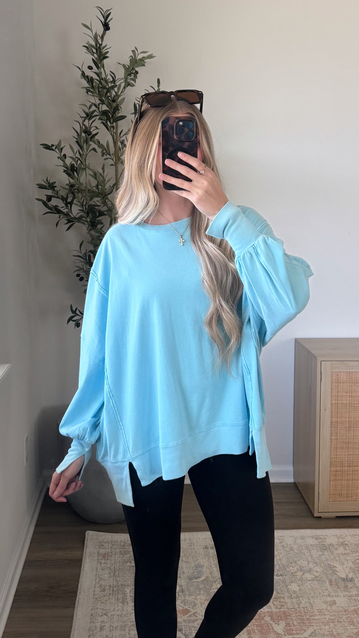 Skye Lightweight Long Sleeve / Light Blue
