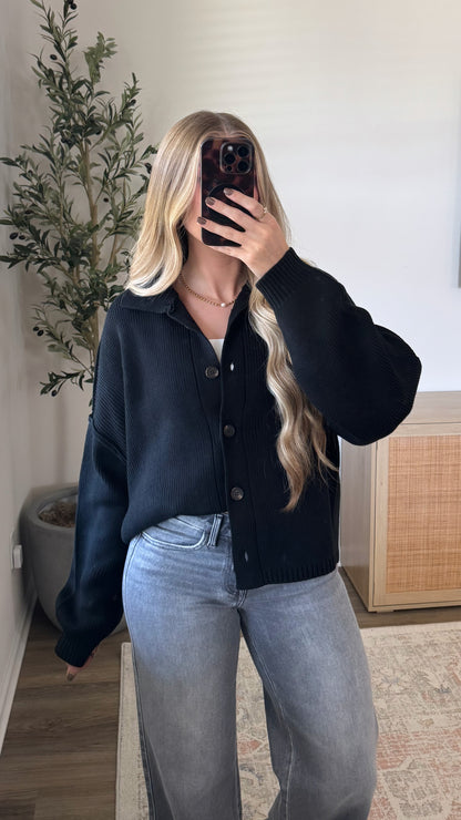 Oakley Button Down Cardigan / Black