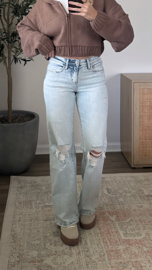 Brittany Distressed Denim / Light Wash