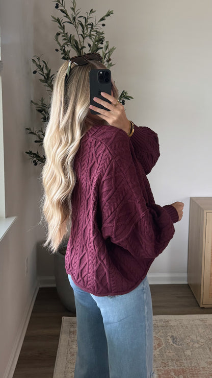 Cable Knit Sweater / Burgundy