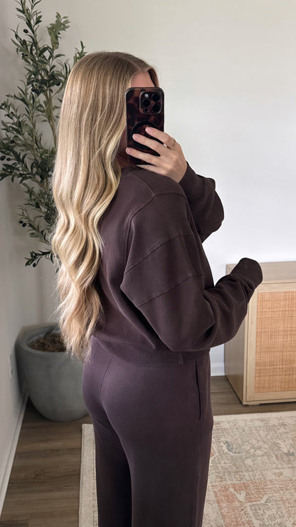Maddie Crewneck Sweatshirt / Coffee Bean