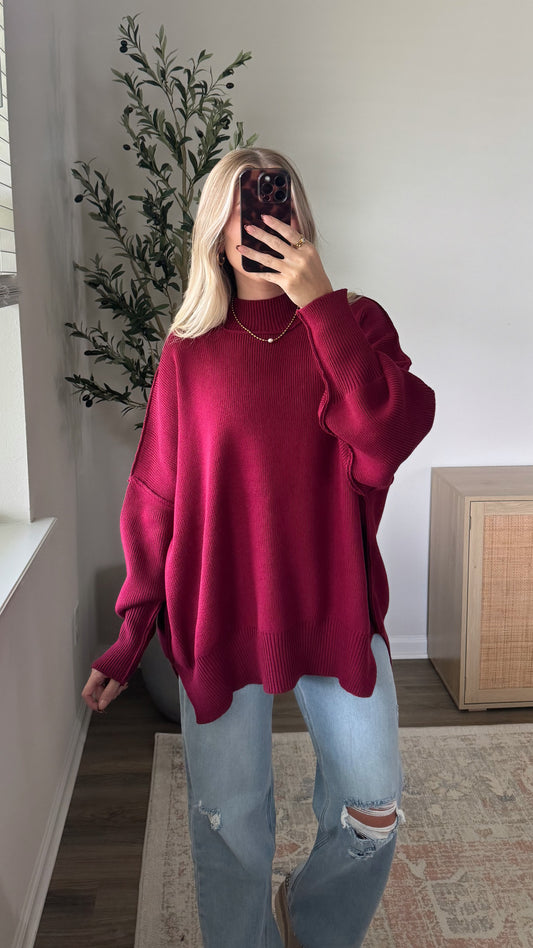 Oversized Essential Knit / Cabernet