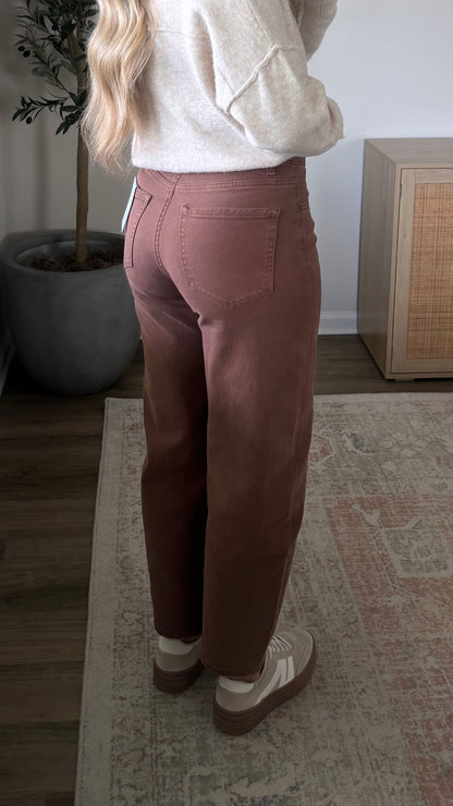 Ava Barrel Jeans / Light Brown