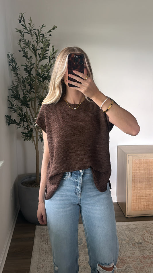 Brooke Sweater Vest / Brown