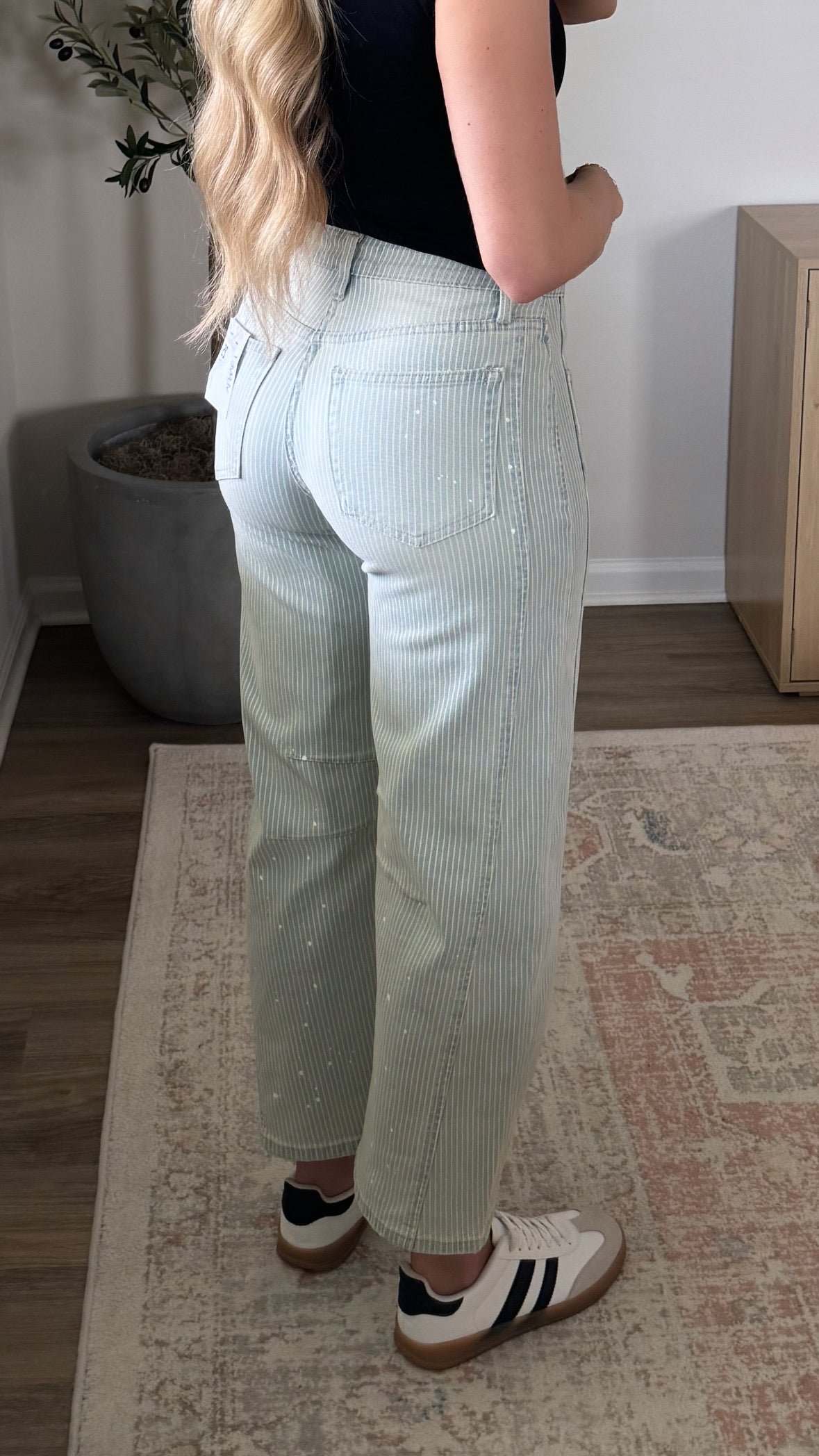 Canvas Pinstripe Barrel Jean