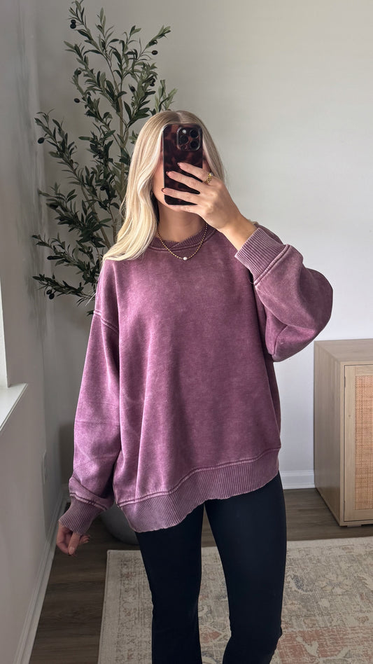 Cozy Fleece Pullover / Eggplant