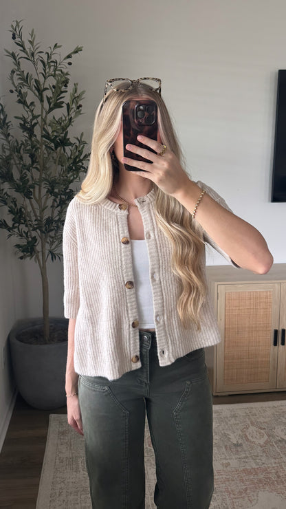 Short Sleeve Cardigan / Beige