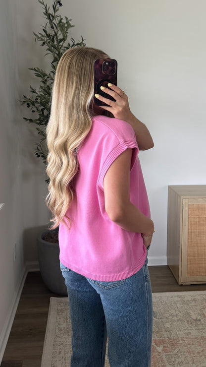Classic Sweater Vest / Pink
