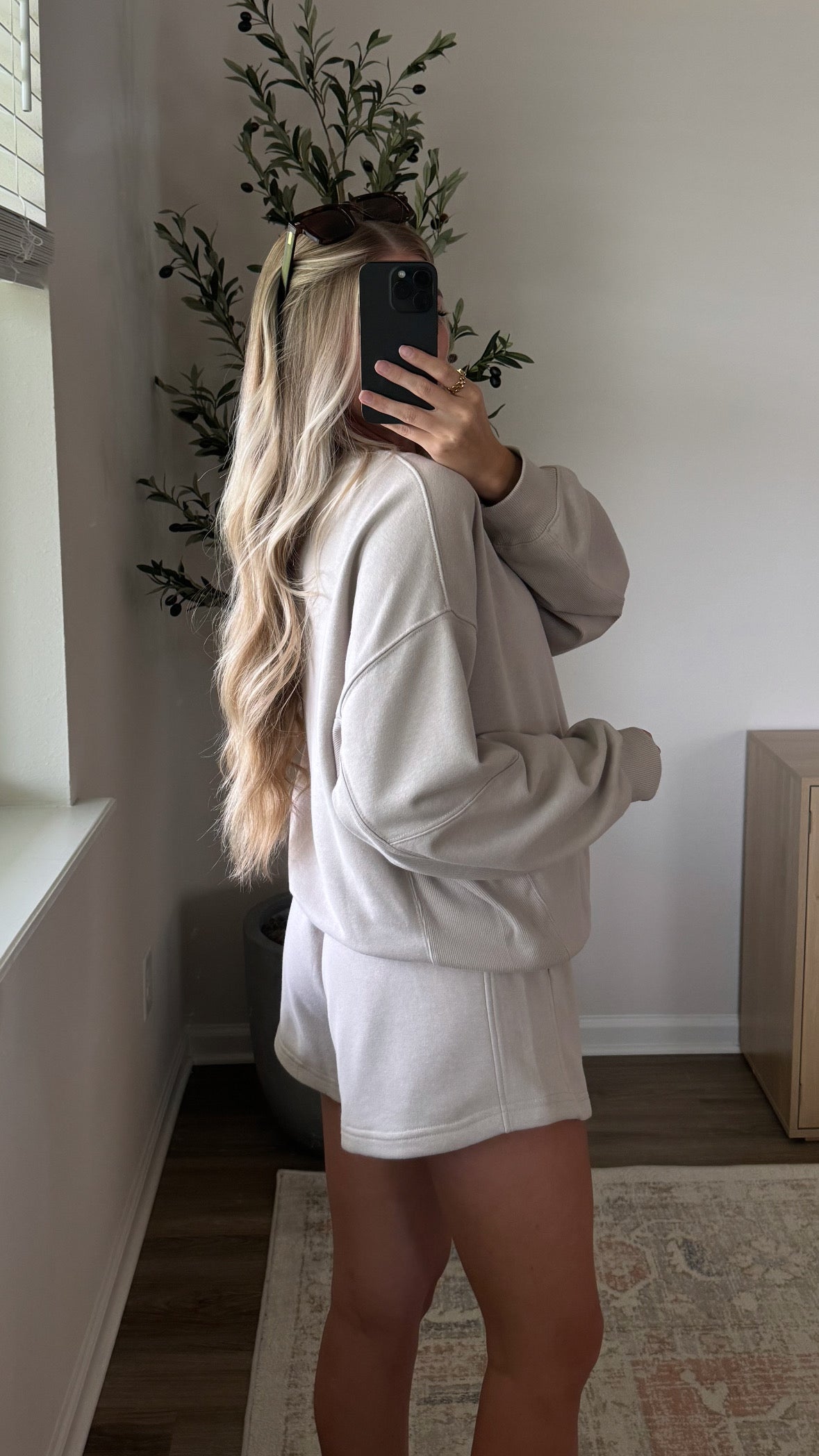 On the Go Shorts Set / Light Taupe