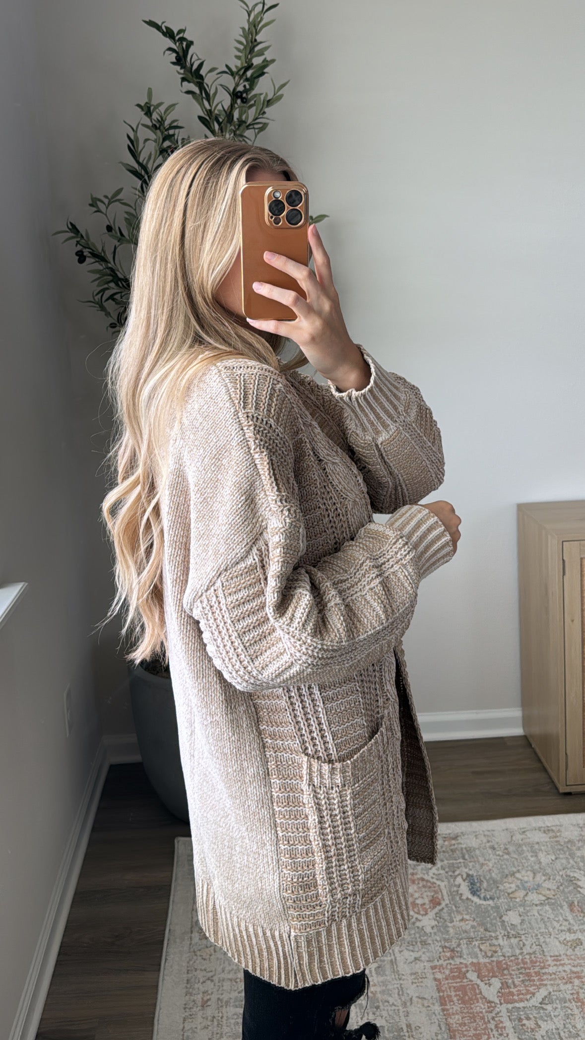 Cable Knit Cardigan / Light Tan