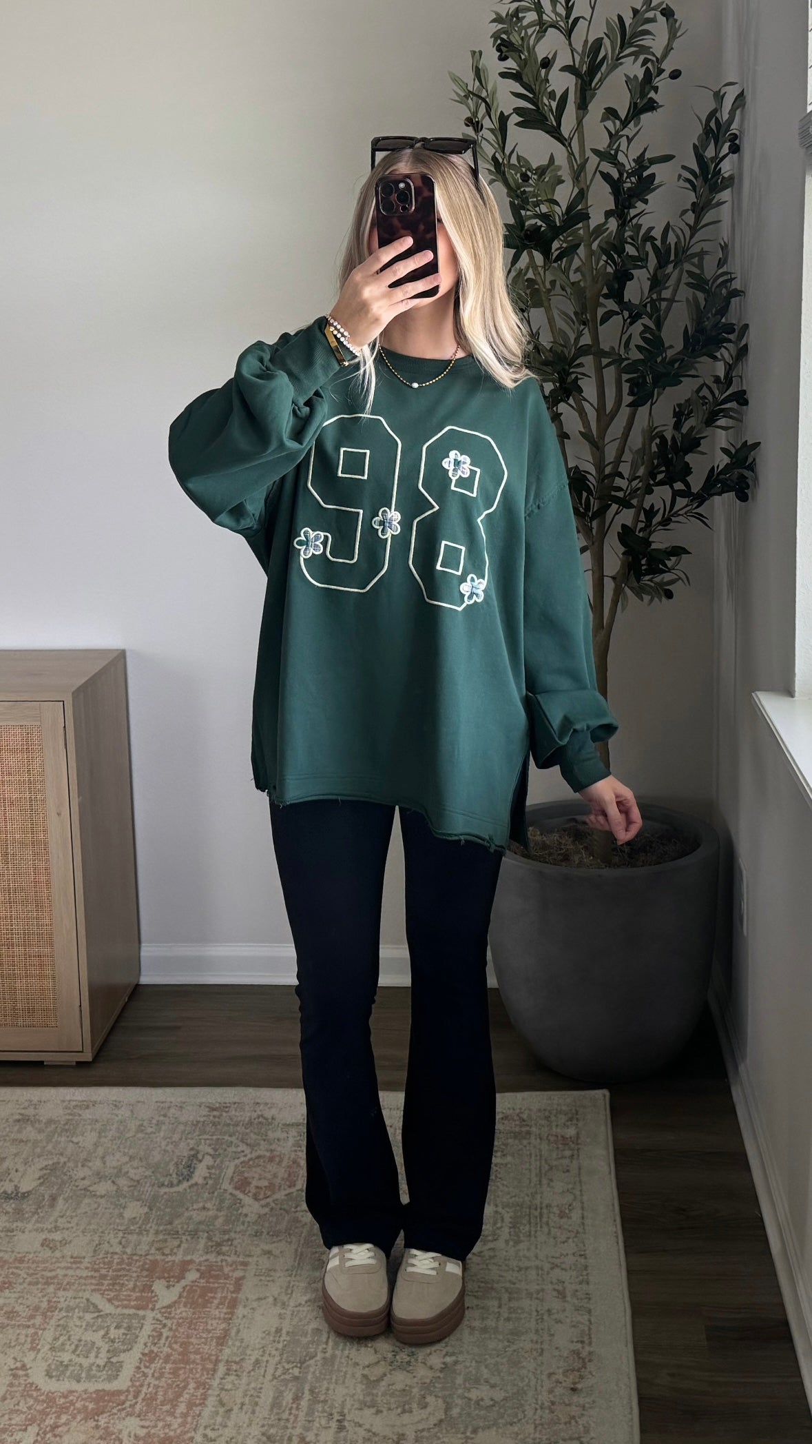 98 Embroidered Pullover / Green