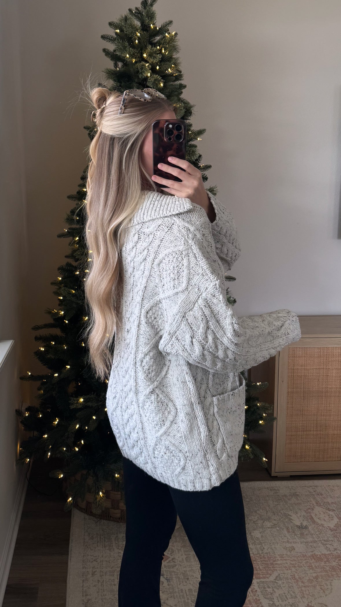 Chloe Cable Knit Cardigan / Heather Grey