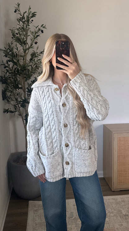 Chloe Cable Knit Cardigan / Heather Grey