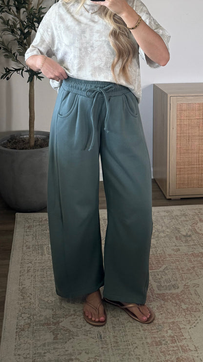 Barrel Sweatpants / Jade Green