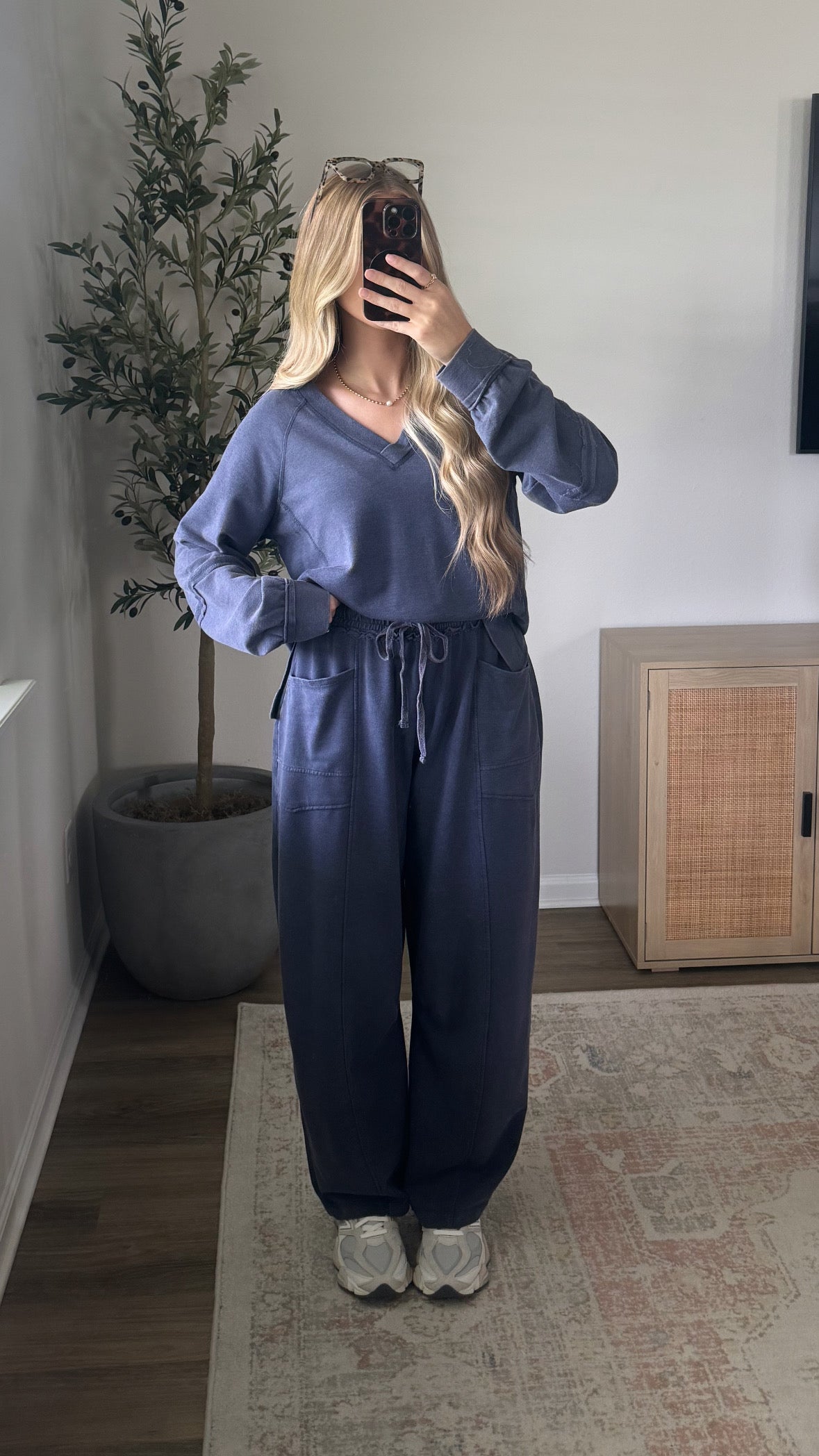 Brooke Barrel Sweatpants Set / Navy