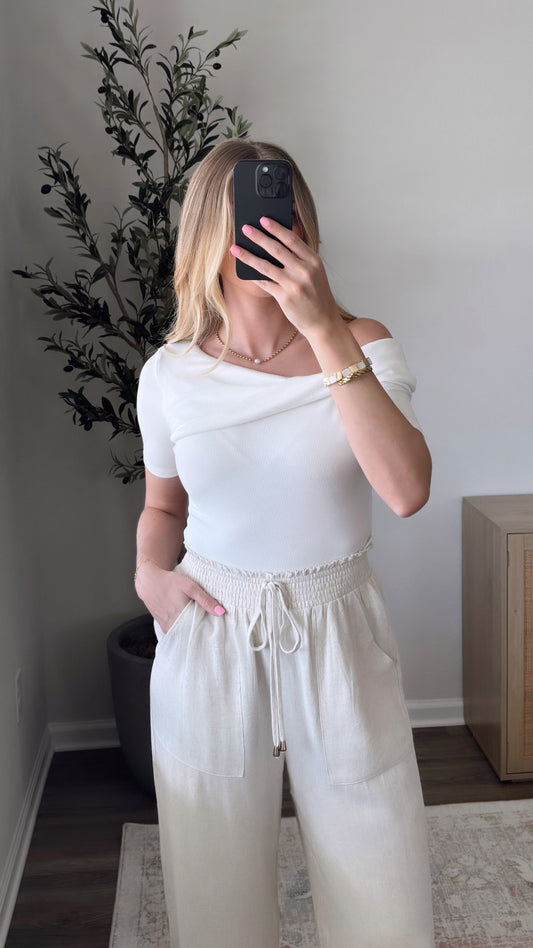 Twist Knit Top / White
