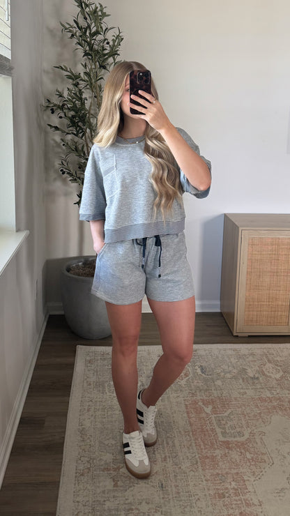 Sunday Stroll Shorts Set / Grey