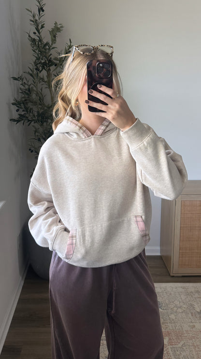 Plaid Trim Hoodie / Oatmeal + Pink