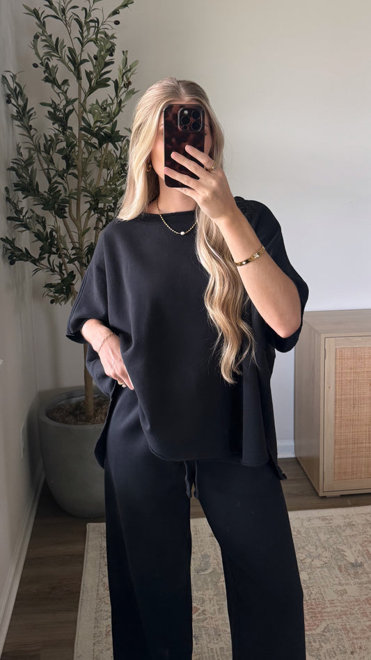 Amelia Oversized Top / Black